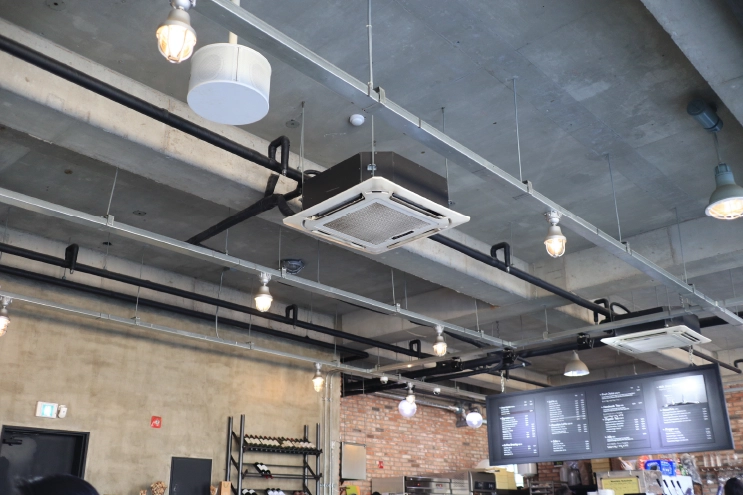 Commercial Air Con